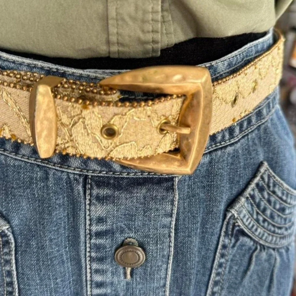 Vintage Western Lace Overlay‎ Belt by Elite – Textured Gold-Tone Buckle | Size M
